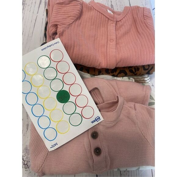 Baby girl outfit bundle - Picture 14 of 14